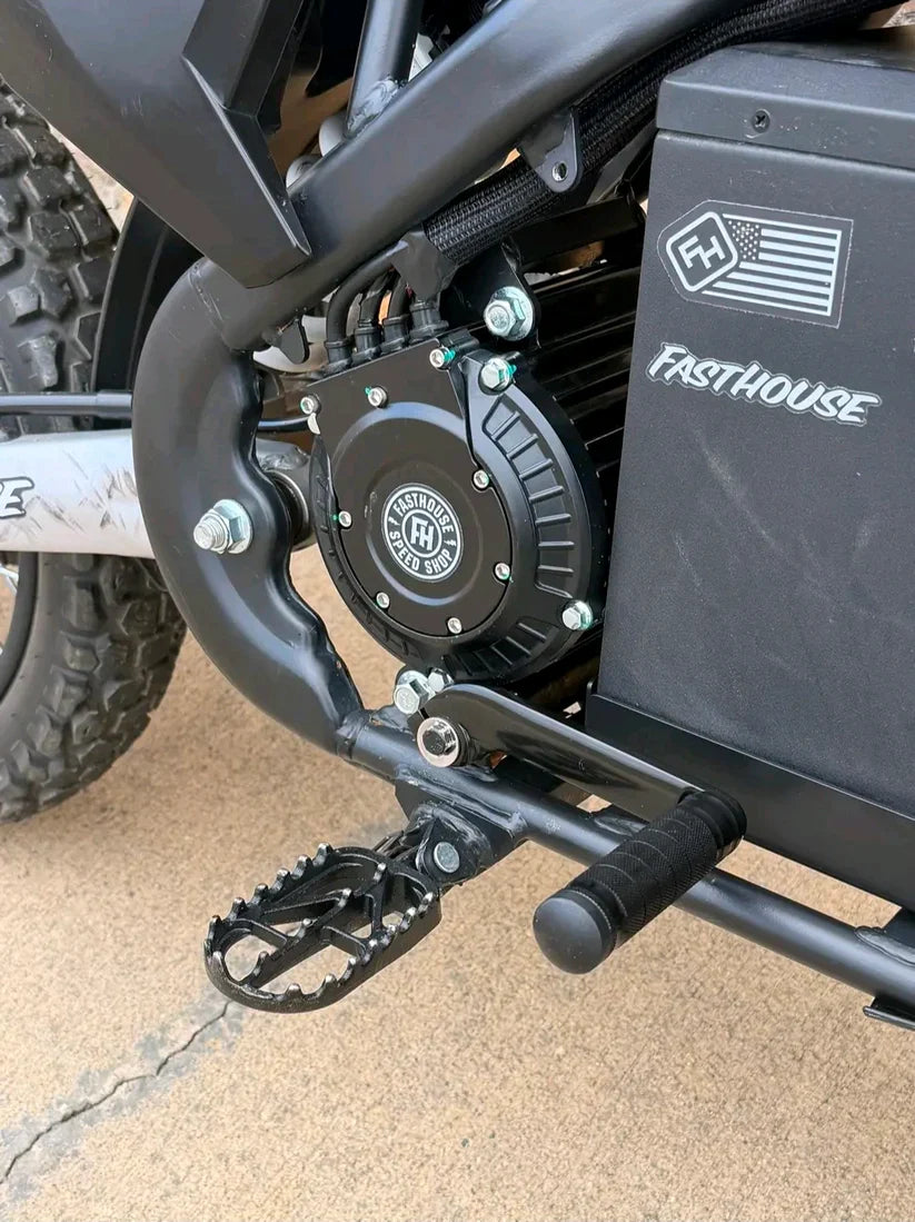 V.2 mototec footlock
